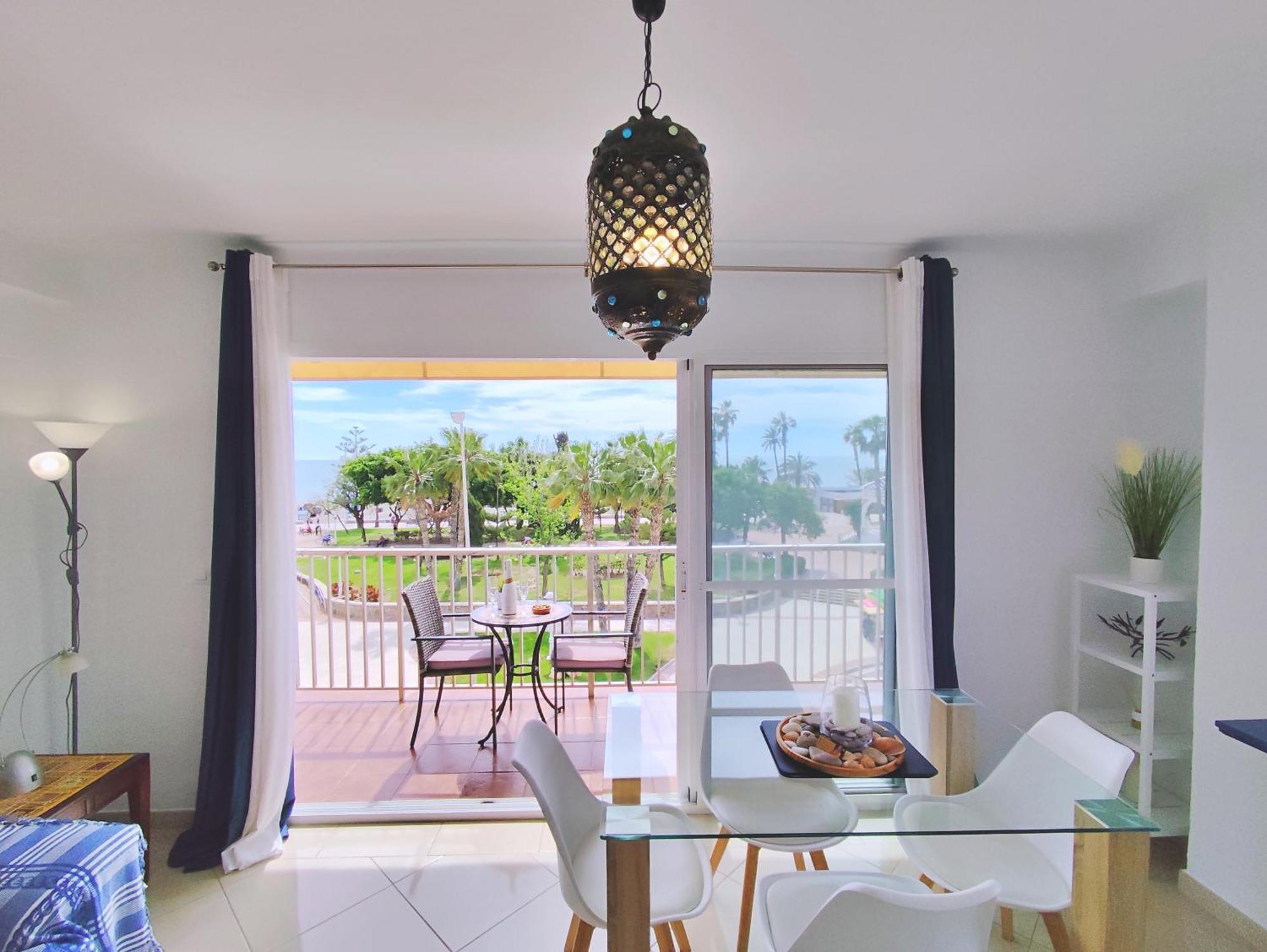 Apartamento El Nido Torre Del Mar Luaran gambar