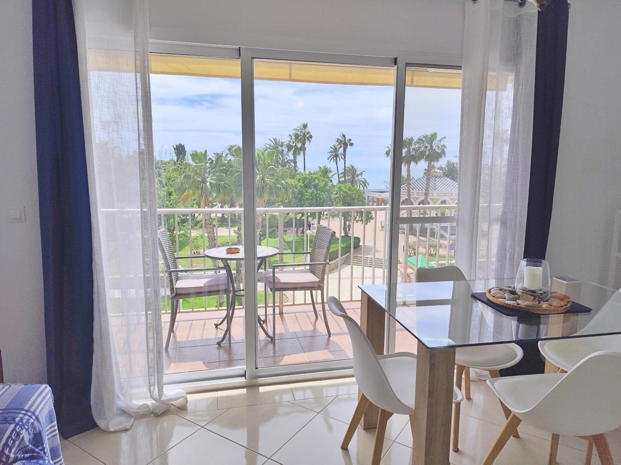 Apartamento El Nido Torre Del Mar Luaran gambar